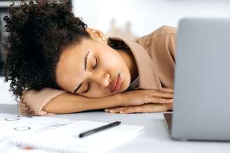 Uma soneca curta pode melhorar a performance, mas é preciso tomar alguns cuidados