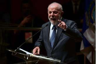 O presidente Luiz Inácio Lula da Silva (PT) voltou a subir o tom contra o presidente do Banco Central (BC).
