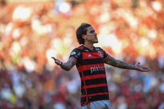 Pedro em campo pelo Flamengo –