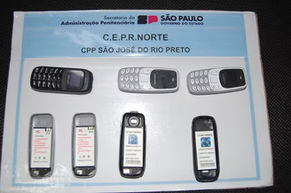 Detento é flagrado tentando entrar em presídio de SP após engolir 3 celulares e 4 baterias