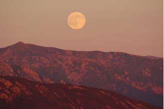 Lua cheia de abril 2025