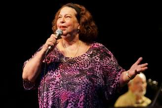 Nana Caymmi em show realizado no Sesc Pompeia em janeiro de 2010