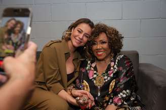 Paolla Oliveira e Alcione 
