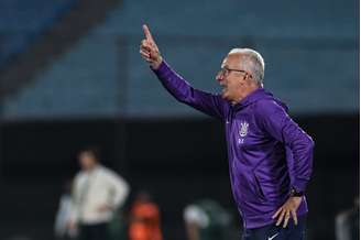 Dorival Júnior, treinador do Corinthians (Photo by Guillermo Legaria/Getty Images)