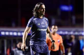 Zubeldia durante duelo pela Libertadores