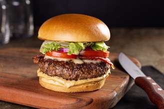 Dia 28 de maio é o Dia Mundial do Hambúrguer