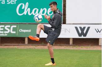 Reinier em treino pelo Flamengo em 2019 