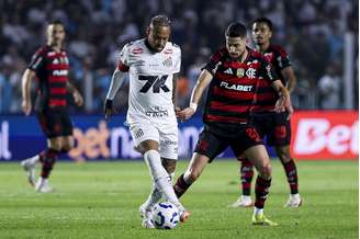 Neymar em Santos x Flamengo (Photo by Ricardo Moreira/Getty Images)
