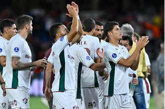 Jogadores do Fluminense comemoram vitória na Colômbia