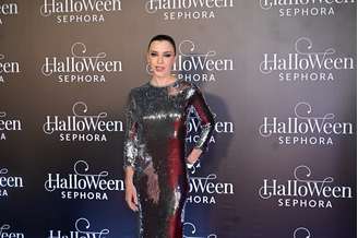 Alice Wegmann no Baile da Sephora