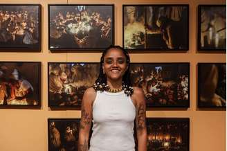 Uenni se interessa pela documentação das tradições, das pessoas e do tempo dentro desses espaços sagrados.