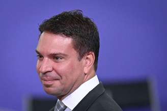 Deputado federal e ex-diretor da Abin saiu do Brasil em setembro e não voltou