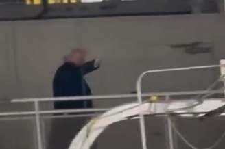 Cena foi registrada em vídeo