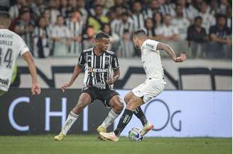 Corinthians venceu como visitante e se afastou do Z4 
