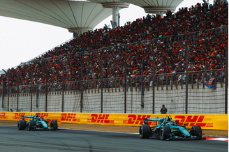 No GP da China, tremores no equipamento forçaram o abandono dos pilotos da Aston Martin