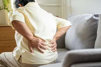 Veja o que evitar para prevenir a dor nas costas