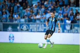 Inter manifesta apoio a Marlon, do Grêmio, após lesão grave — 