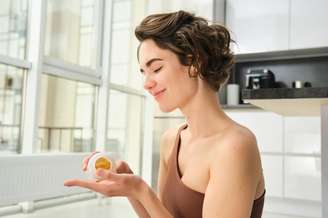 Mulheres lideram consumo de suplementos com foco em bem