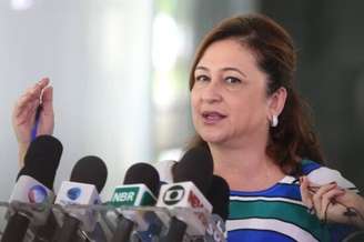 Na filiação, Kátia agradeceu o apoio das lideranças estaduais e o convite do presidente Lula para integrar o PT