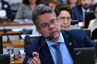 O relator da CPI do Crime Organizado, senador Alessandro Vieira