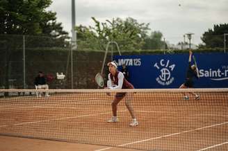 Ingrid Martins e Ovcharenko 