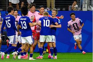 Japão empatou com a Suécia na última rodada e garantiu a classificação para próxima fase em segundo lugar no Grupo F