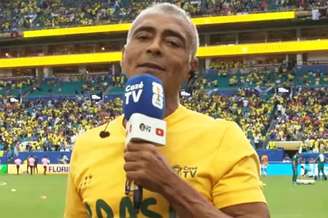 Romário não poupou críticas ao trabalho de Ancelotti – Reprodução do Youtube/Canal CazéTV