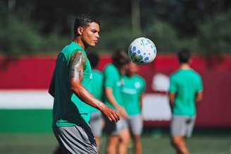 Thiago Silva pode fazer sua reestreia pelo Fluminense neste domingo –