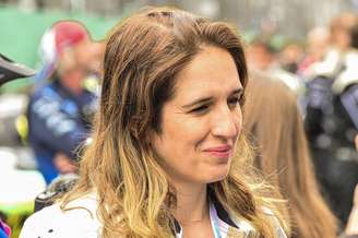 Piloto Bia Figueiredo irá dar a bandeirada nas 6h de São Paulo.