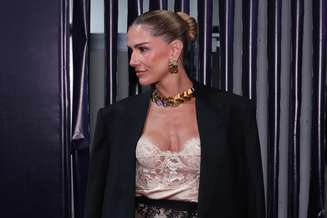Deborah Secco 