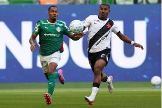 Allan em ação com a camisa do Palmeiras diante do Vasco –
