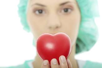 As doenças cardíacas e ataques do coração são mais comuns em homens, o que leva alguns médicos a acreditarem que as mulheres raramente sofrem do problema