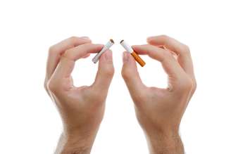 Na fumaça do cigarro podem ser identificadas cerca de 4.700 substâncias tóxicas, das quais, pelo menos, 40 são cancerígenas.