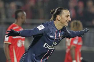 Ibrahimovic marcou três gols e teve papel fundamental na goleada do PSG