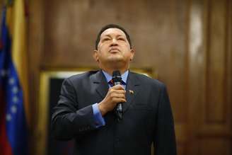 Presidente da Venezuela, Hugo Chávez, comparece a coletiva de imprensa em Caracas, Venezuela. Chávez morreu nesta terça-feira, após uma batalha de dois anos contra um câncer, encerrando o período de 14 anos do líder socialista no poder, disse o vice-presidente, Nicolás Maduro, em pronunciamento na TV. 9/10/2012