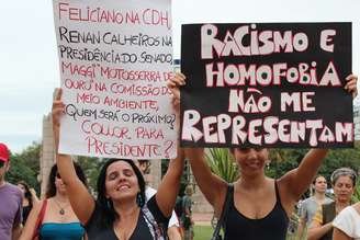 O pastor evangélico, considerado racista e homofóbico por grupos humanitários, foi escolhido para o cargo na última quinta-feira em uma sessão tumultuada