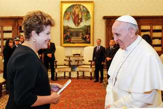 <p>O papa Francisco recebeu a presidente brasileira no Vaticano</p>