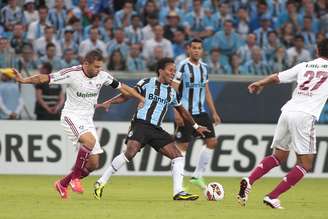 <p>Fluminense e Grêmio podem voltar a se enfrentar nas oitavas de final da Copa Libertadores</p>