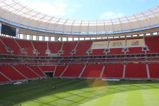 <p>Estádio Mané Garrincha, em Brasília, busca o título de mais sustentável do país, segundo especialista</p>