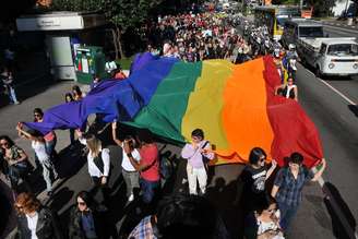 <p>Neste sábado, manifestantes participaram da Marcha Lésbica na avenida Paulista </p>