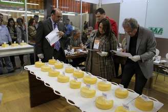 Concursos integram programa da Emater de incentivo aos produtores de queijo minas artesanal