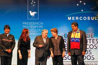 <p>Dilma Rousseff posa para foto oficial durante Cúpula dos Estados Parte e Estados Associados do Mercosul e convidados especiais</p>