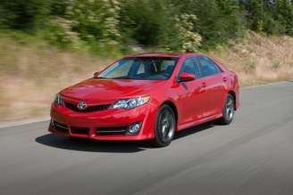 7º - Toyota Camry - 338.749 unidades (-2,7% em relação a 2012)