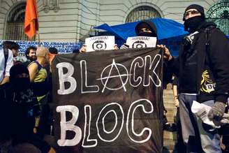 Segundo o juiz, João Antonio era membro do movimento Black Bloc