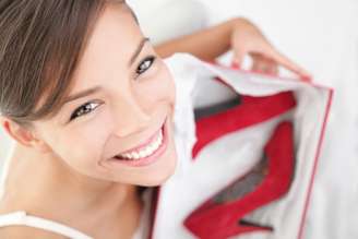<p>A pesquisa mostrou que 86% das mulheres têm pelo menos um par de sapatos que nunca foi usado</p>