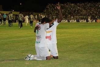 <p>Misael fez o gol da vitória do Luverdense no final do segundo tempo</p>