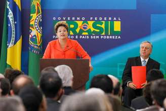 A presidente Dilma Rousseff discursa na posse do ministro Luiz Alberto Figueiredo, das Relações Exteriores