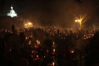 Uma das mais famosas celebrações do Dia dos Mortos mexicano é a Alumbrada, festa realizada na capital do país