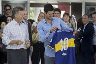 Sérvio ganhou uma camisa personalizada do Boca Juniors do prefeito de Buenos Aires, mas pediu uma do time do papa Francisco