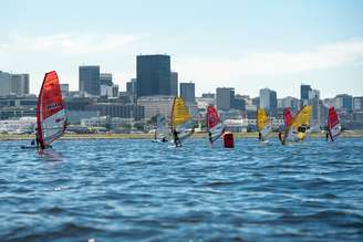 Baía de Guanabara sempre apresentou problemas em competições de esportes aquáticos